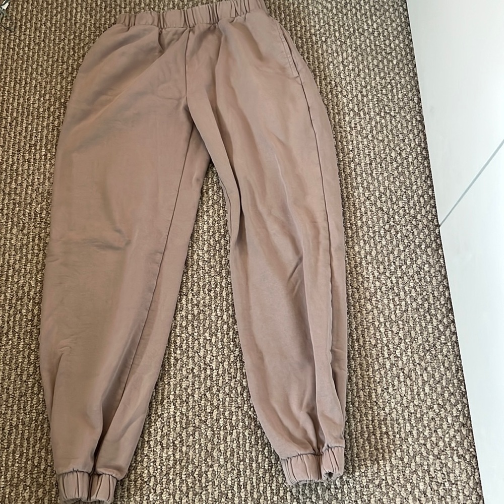 Brandy Melville Jogger Sweats